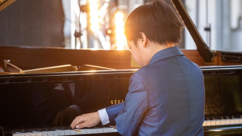 Koncert laureatów i wręczenie nagród w 31. Międzynarodowym Konkursie Pianistycznym im. Fryderyka Chopina dla Dzieci i Młodzieży w Szafarni/fot. Szymon Zdziebło, tarantoga.pl dla UMWKP