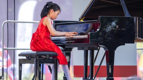 Koncert laureatów i wręczenie nagród w 31. Międzynarodowym Konkursie Pianistycznym im. Fryderyka Chopina dla Dzieci i Młodzieży w Szafarni/fot. Szymon Zdziebło, tarantoga.pl dla UMWKP