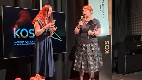 Marzanna Bogumiła Kielar za tom poetycki „Wilki" otrzymała KOSA, czyli Nagrodę Poetycką im. Kazimierza Hoffmana w Ogólnopolskim Konkursie Poetyckim, zorganizowanym już po raz piąty przez Kujawsko - Pomorskie Centrum Kultury w Bydgoszczy/fot. Ewa Dąbska