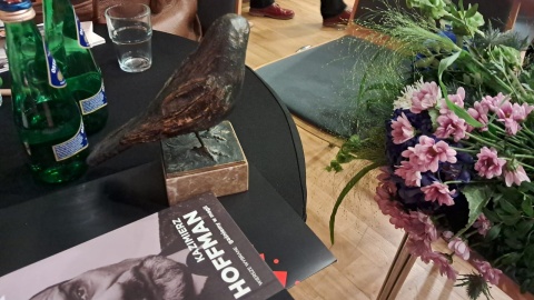 Marzanna Bogumiła Kielar za tom poetycki „Wilki" otrzymała KOSA, czyli Nagrodę Poetycką im. Kazimierza Hoffmana w Ogólnopolskim Konkursie Poetyckim, zorganizowanym już po raz piąty przez Kujawsko - Pomorskie Centrum Kultury w Bydgoszczy/fot. Ewa Dąbska