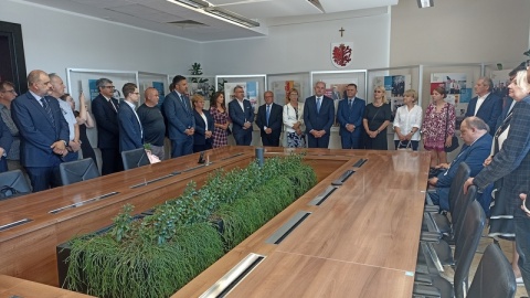 Członkowie zarządu województwa, radni, historycy i członkowie rodziny wspominali gen. Zbigniewa Nowka w 5. rocznicę śmierci/fot. Monika Kaczyńska