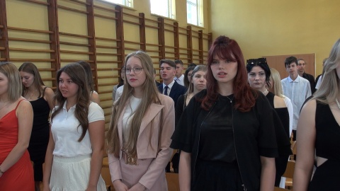 Pierwsi uczniowie Branżowych Oddziałów Wojskowych Branżowej Szkoły I Stopnia Rzemiosła i Przedsiębiorczości ukończyli naukę (fot. Janusz Wiertel)