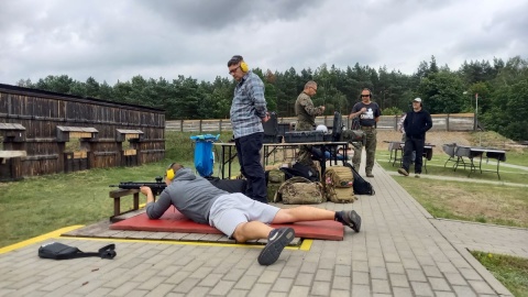 Na strzelnicy garnizonowej przy ul. Rynkowskiej odbywał się piknik strzelecki/fot. Tatiana Adonis