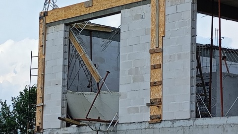 Wypadek na budowie przy ul. Dobrzyńskiej/fot. Bydgoszcz 998