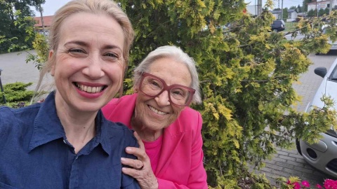Teresa Godlewska (z prawej) i dziennikarka Polskiego Radia PiK Bogumiła Wresiło/fot. PR PiK