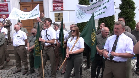 Protest leśników przed UW w Bydgoszczy (fot. jw)