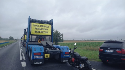 Protest przewoźników na DK 25 w Tryszczynie/fot. Agata Raczek