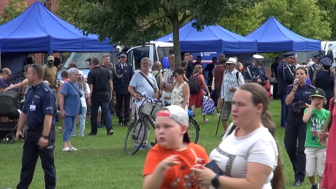 Piknik z okazji święta Policji na Wyspie Młyńskiej w Bydgoszczy/fot. Janusz Wiertel