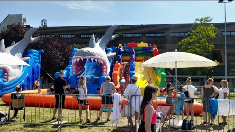 Dmuchany wodny plac zabaw w Inowrocławiu/fot. OSiR Inowrocław/Facebook
