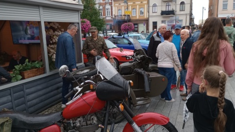 Wystawa zabytkowych samochodów w Wąbrzeźnie/fot. Damian Klich