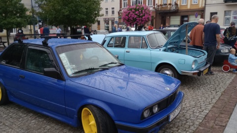 Wystawa zabytkowych samochodów w Wąbrzeźnie/fot. Damian Klich