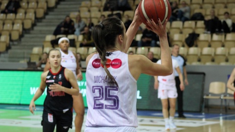 Mecz Basket Bydgoszcz – Polonia Warszawa w obiektywie/fot. Patryk Głowacki