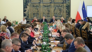 Komisja Finansów Publicznych nie zajmie się prezydenckim projektem ustawy okołobudżetowej