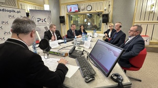 Kandydaci do sejmiku o zdrowiu i pomocy społecznej. Debata w Polskim Radiu PiK [wideo, zdjęcia]