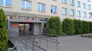 Drzwi w akademikach stoją otworem Sprawdziliśmy, ile kosztują miejsca w pokojach