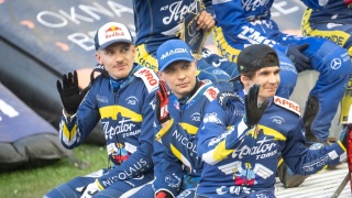 Anioły pofrunęły na Motoarenie Apator Toruń sensacyjnie pokonał mistrza Polski