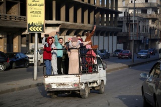 Syria: Rebelianci ogłosili wyzwolenie Damaszku i obalenie reżimu Asada