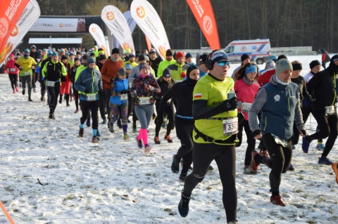 Mróz i śnieg nie odstraszyły biegaczy. W Bydgoszczy rozegrano kolejną odsłonę City Trail