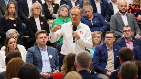 Tusk na konwencji KO: Jesteśmy gwarantami zakończenia wojny rządu z samorządem