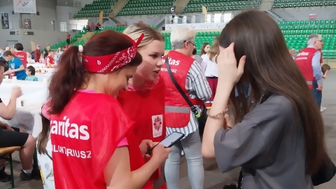 Nic tak nie łączy, jak wzajemna pomoc. Dzień Dobra w bydgoskiej Hali Łuczniczka [zdjęcia, wideo]