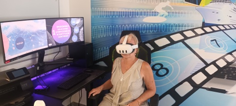 Będą uczyć się w goglach VR. Akademia Szkolnictwa AS otwiera klasę hybrydową