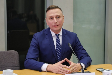 Brejza przed komisją ds. Pegasusa: Byłem osobą, która ujawniała szereg afer władzy PiS