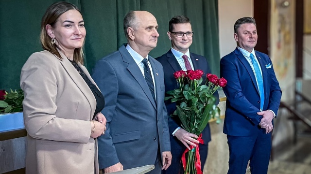 Gąsawa czekała 90 lat, by znów być miastem. Wojewoda przywiózł ważny dokument