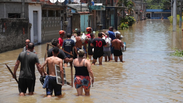 Brazylia: Jedenaście osób zginęło wskutek ulewnych deszczy w Rio de Janeiro