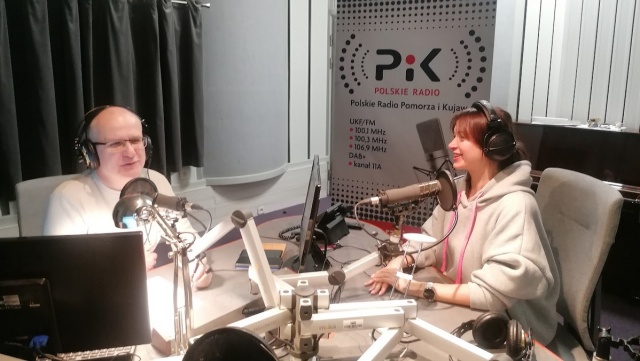 Dziś świętujemy Światowy Dzień Radia. Płyną życzenia od naszych Słuchaczy [wideo]