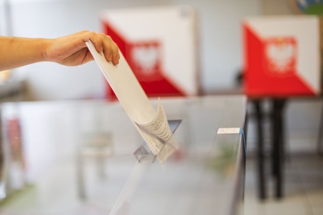 599 komitetów wyborczych z regionu zgłosiło swój udział w wyborach samorządowych