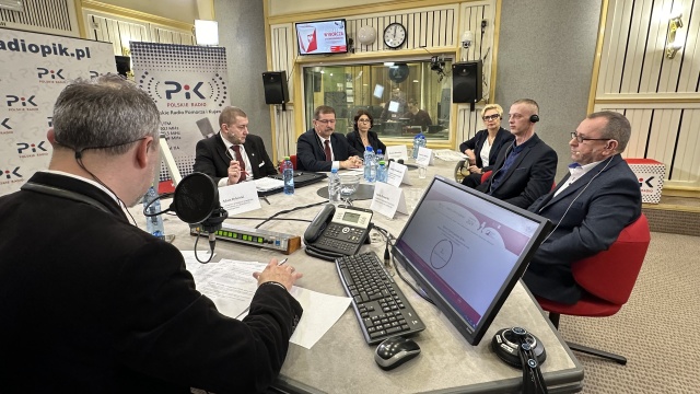 Kandydaci do sejmiku o zdrowiu i pomocy społecznej. Debata w Polskim Radiu PiK [wideo, zdjęcia]