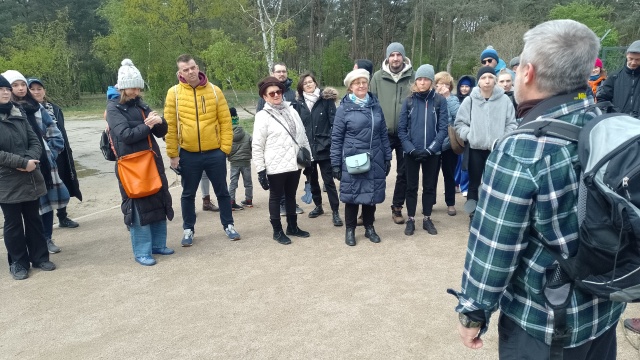 W świecie ptaków śpiew zapobiega anarchii. Spacer z ornitologiem po Lasku Bielańskim