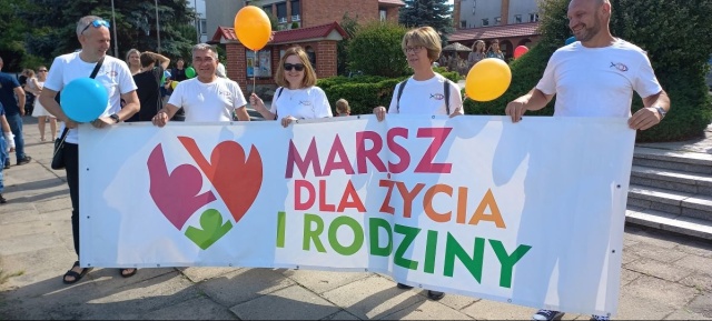 Podkreślali wartość ludzkiego życia. Marsz dla Życia i Rodziny we Włocławku