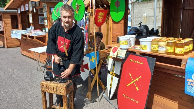 Jarmark Włocławski z nowym stoiskiem. Co można zobaczyć w pracowni mincerza [zdjęcia]
