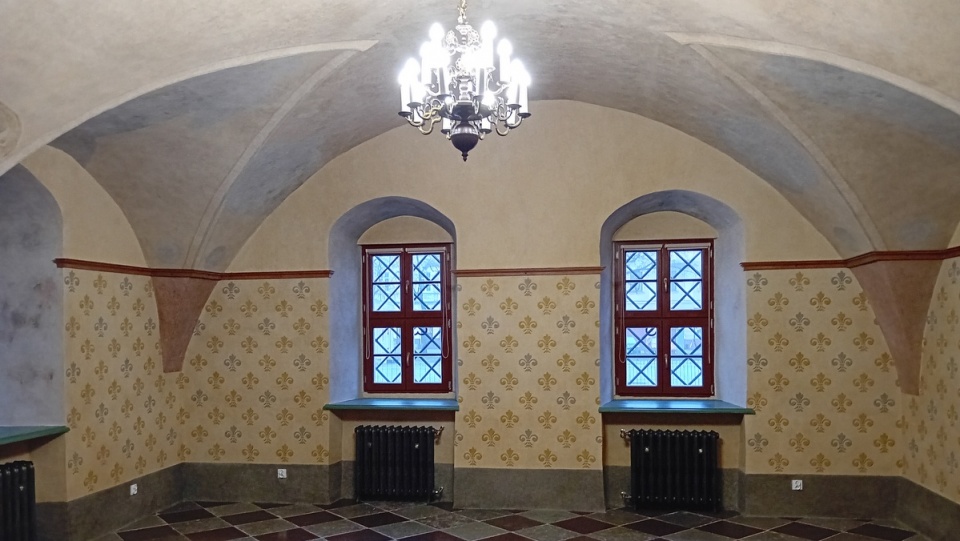 Zakończyły się prace konserwatorskie w dawnej sali sądowej w XVI-wiecznym ratuszu w Chełmnie/fot. Marcin Doliński