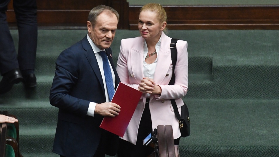 Premier Donald Tusk oraz minister edukacji Barbara Nowacka na sali obrad Sejmu w Warszawie, 17 stycznia,