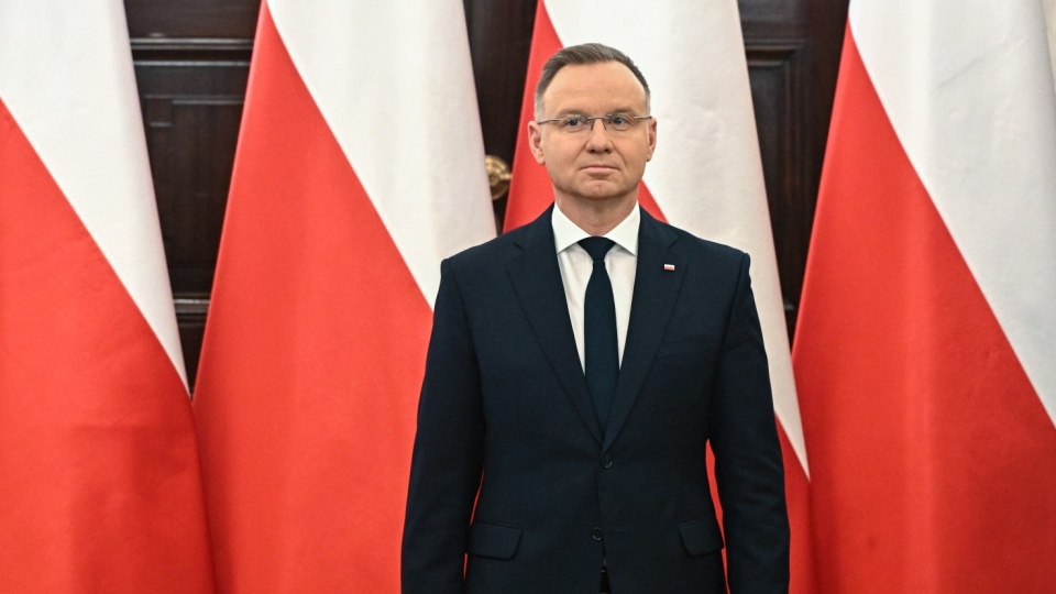 Prezydent Andrzej Duda podpisał m.in. ustawę budżetową, jednocześnie skierował ją do Trybunału Konstytucyjnego/fot: PAP, Radek Pietruszka