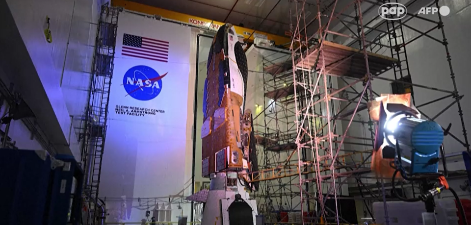 Samolot trafił do ośrodka testowego NASA w Sandusky w Ohio/screen, PAP/AFP