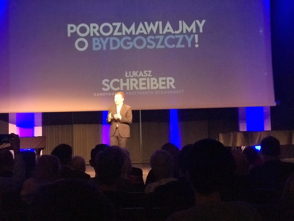 Łukasz Schreiber podczas spotkania z mieszkańcami Bydgoszczy/fot. Michał Jędryka