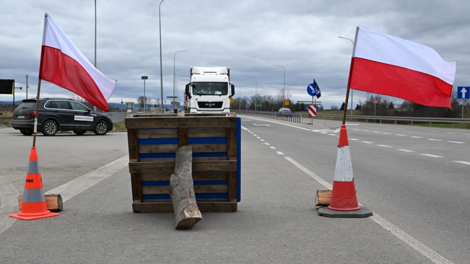 Protest rolników w pobliżu polsko-ukraińskiego przejścia granicznego w Medyce/fot. Darek Delmanowicz, PAP