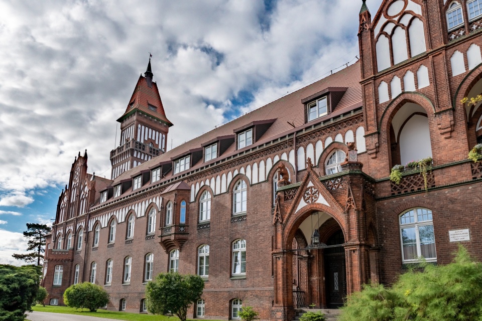 W Radzie Miasta Inowrocławia doszło do rozłamu. Zaczęło się od wniosku Waldemara Kwiatkowskiego w sprawie działań p.o. prezydenta miasta Wojciecha Piniewskiego/fot: Facebook, Miasto Inowrocław