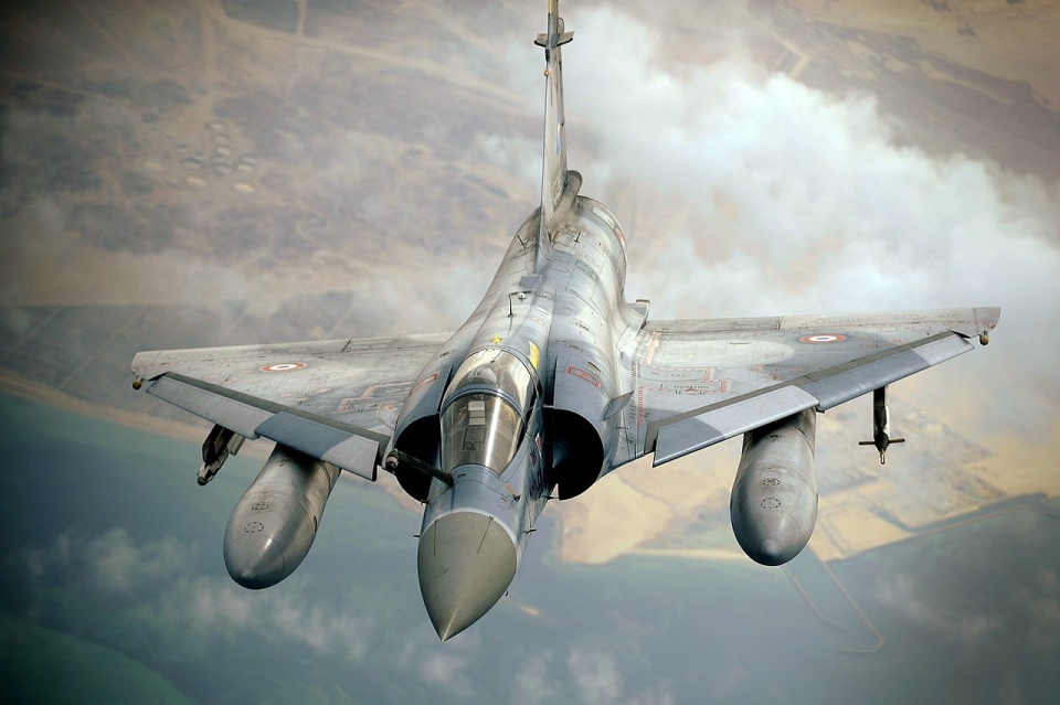 Mirage 2000 w barwach lotnictwa francuskiego. Zdjęcie ilustracyjne/fot. Staff Sgt. Michael B. Keller, USAF - http://www.defenseimagery.mil/imagery.html#guid=c76db9cff7064d8452c34c1dfbac9a249119c522 (domena publiczna)