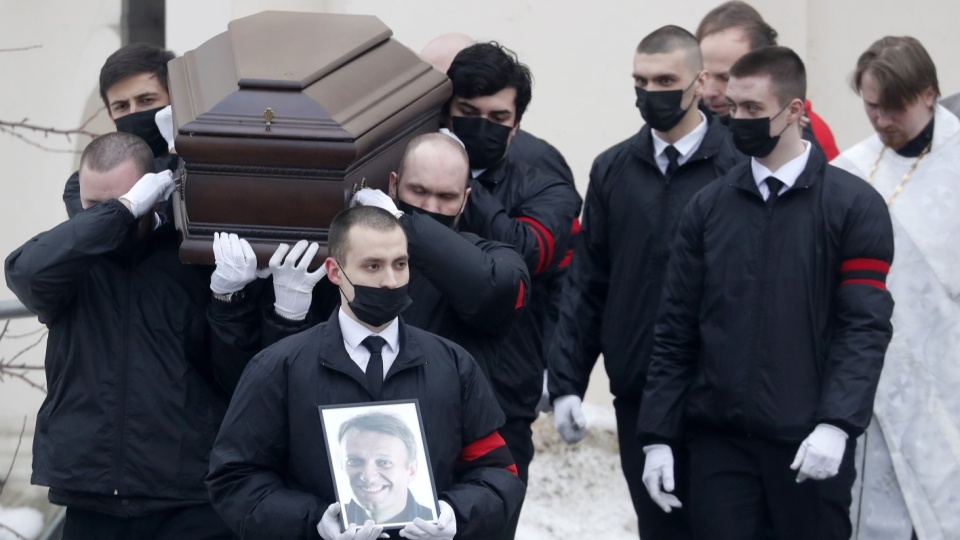 Aleksiej Nawalny, rosyjski opozycjonista został pochowany na cmentarzu Borisowskim/fot: PAP, Maxim Shipenkov