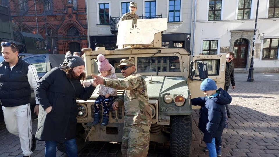 Pokaz sprzętu wojskowego w Toruniu/fot. Monika Kaczyńska