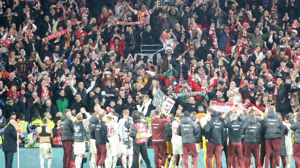 Reprezentacja Polski melduje się na EURO 2024 w Niemczech. Zawodnicy Michała Probierza wygrali w rzutach karnych, decydujący strzał Daniela Jamesa obronił Wojciech Szczęsny/fot: PAP, Kara Thomas