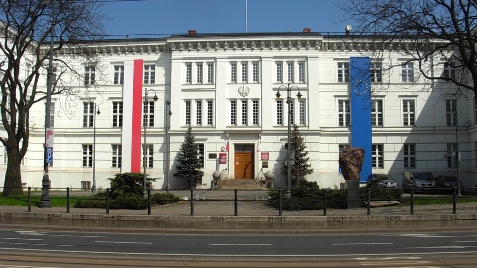 Budynek Kujawsko-Pomorskiego Urzędu Wojewódzkiego w Bydgoszczy/fot. Pit1233 - Praca własna, CC0