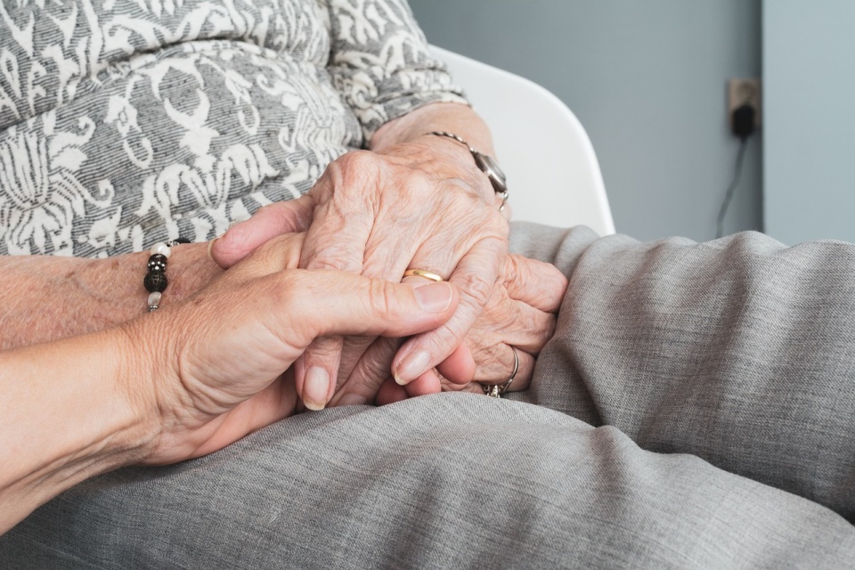 W Centrum Opiekuńczo-Mieszkalnym pomoc znajdą osoby starsze lub niepełnosprawne/fot. ilustracyjna, Pixabay