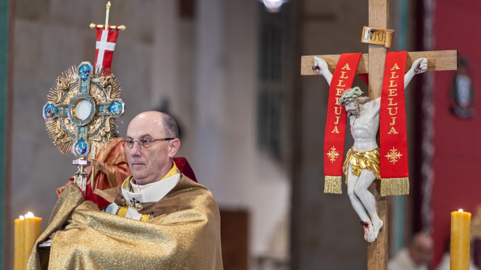 Abp Wojciech Polak, składając życzenia w uroczystość Zmartwychwstania Pańskiego podkreślał znaczenie dobrej nowiny w obecnych czasach/fot: PAP, Paweł Jaskółka