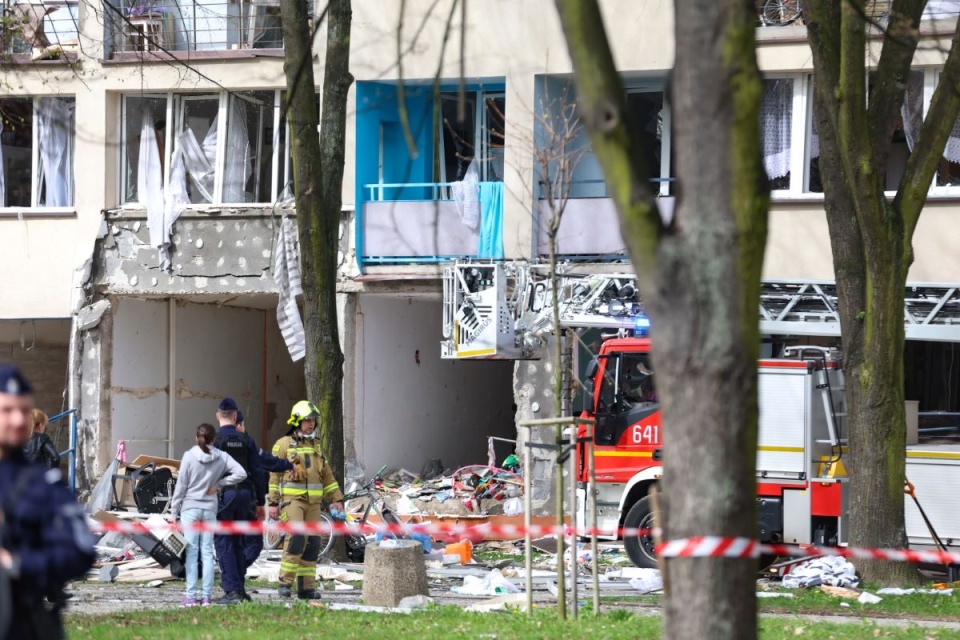 Budynek mieszkalny przy ul. Darwina w Tychach gdzie, doszło do wybuchu gazu/fot. Michał Meissner, PAP