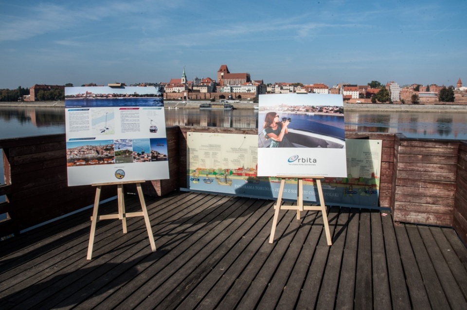 Do podpisania listu intencyjnego w sprawie budowy kolejki gondolowej doszło już w 2018 roku, teraz opublikowano decyzję środowiskową/fot: Lech Kamiński, torun.pl